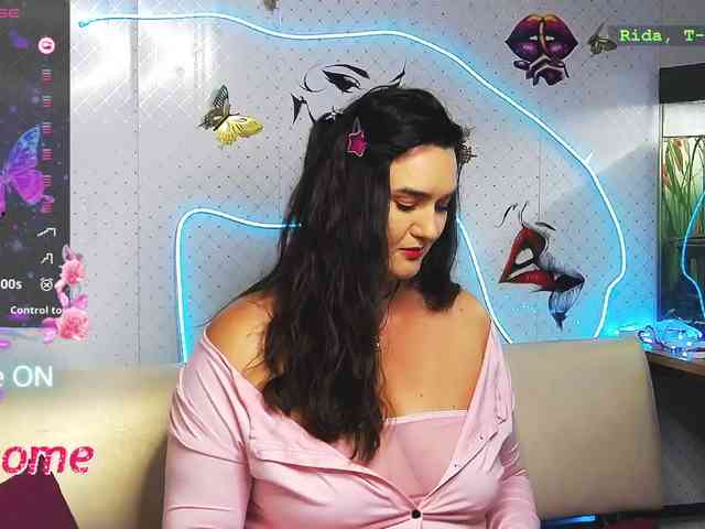 Lina_- webcam