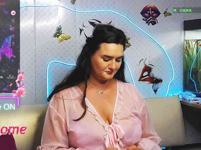 Lina_- webcam