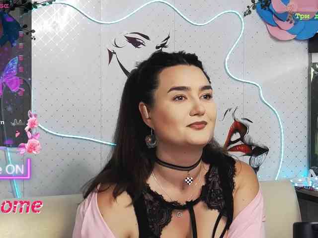 Lina_ webcam