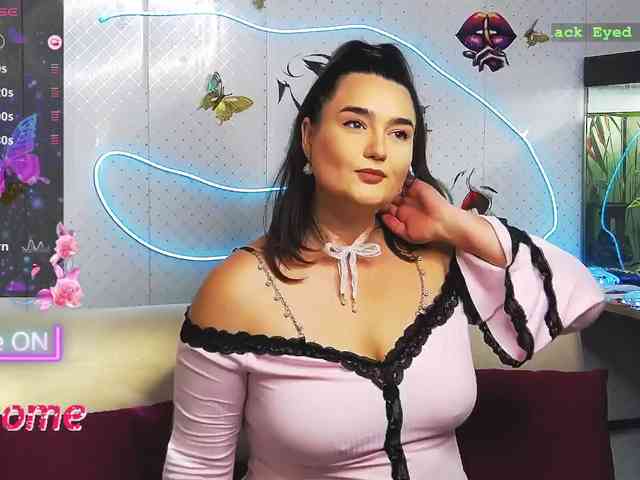 Lina_- webcam