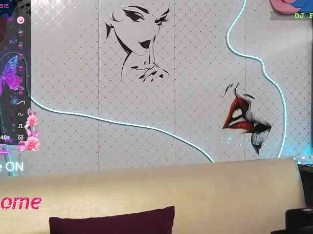 Lina_ webcam