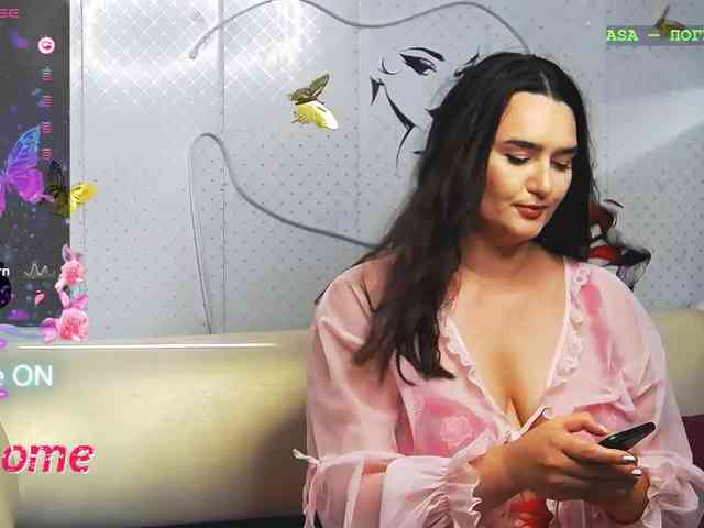 Lina_ webcam