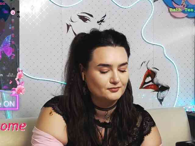 Lina_ webcam