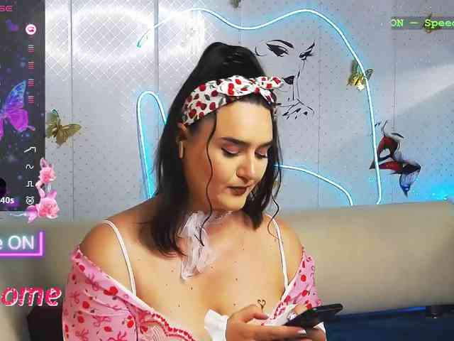 Lina_ webcam