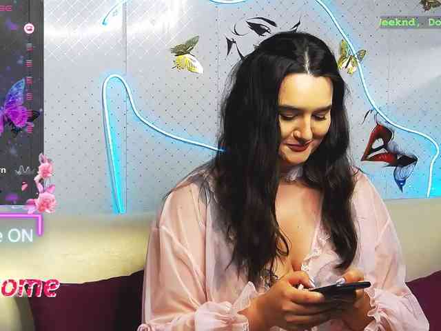 Lina_ webcam