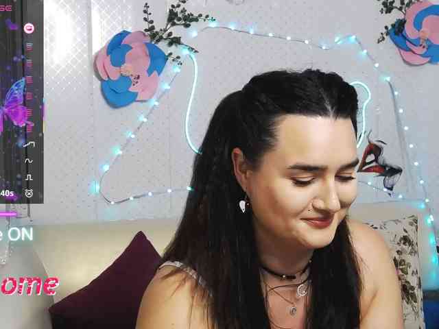 Lina_ webcam
