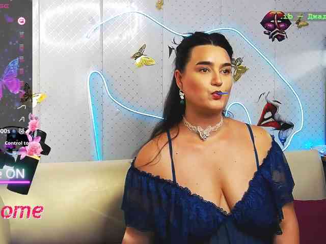 Lina_ webcam