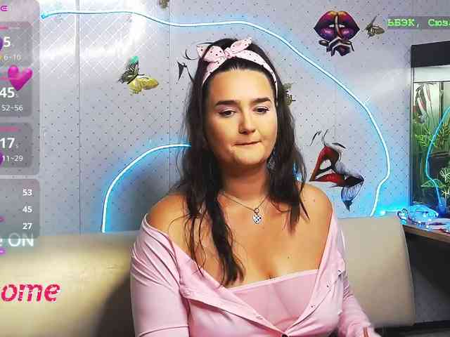 Lina_- webcam