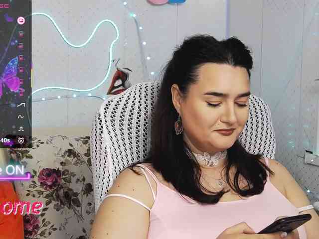 Lina_ webcam