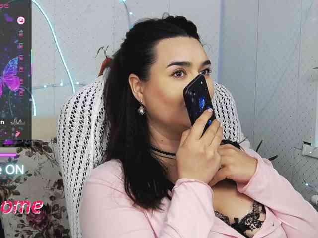 Lina_ webcam