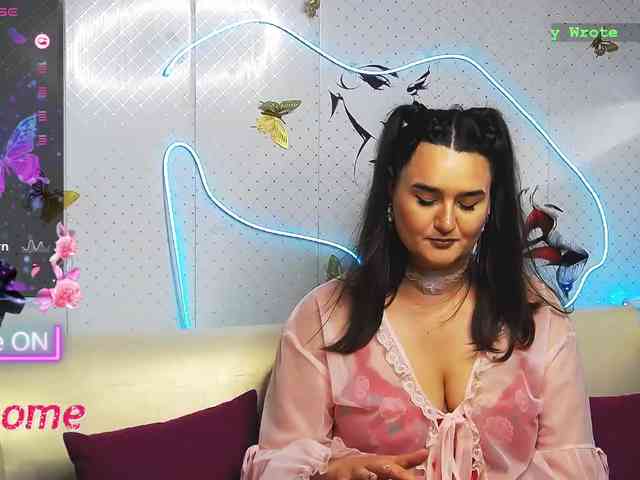 WickedButShy - Girl 