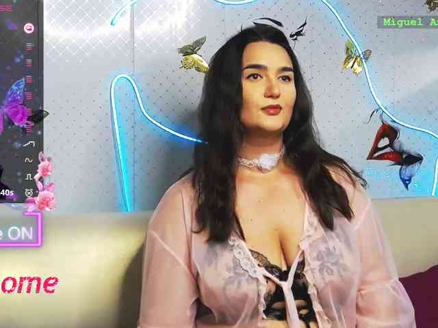 Lina_ webcam