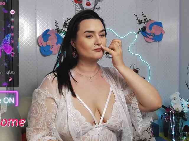 Lina_