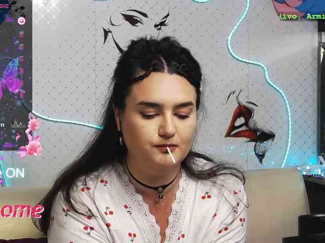 Lina_ webcam