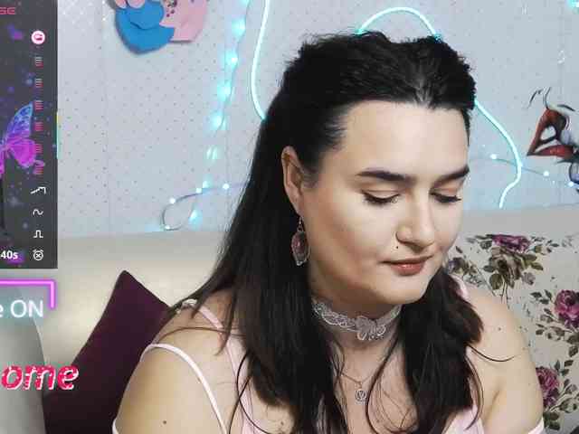 Lina_ webcam