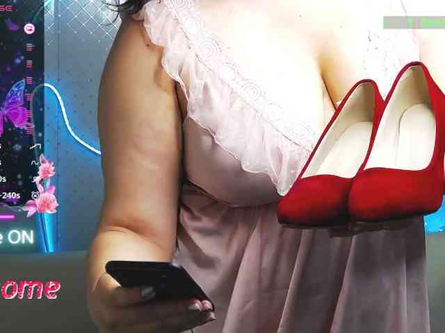 Lina_ webcam