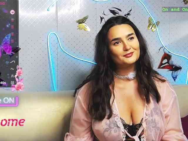 Lina_ webcam