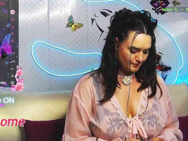Lina_ webcam