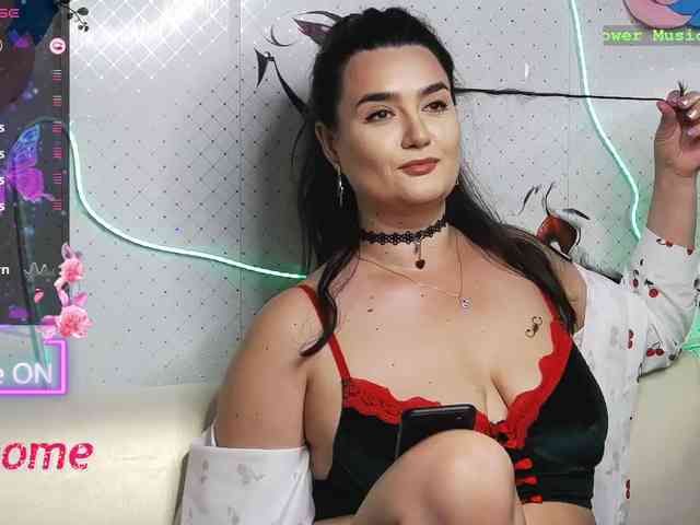 Lina_ webcam
