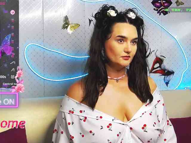 Lina_ webcam