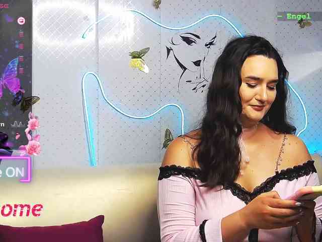 Lina_ webcam