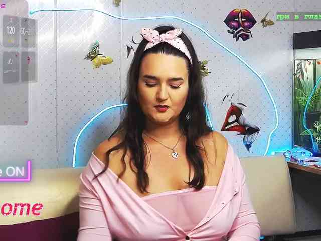 Lina_- webcam