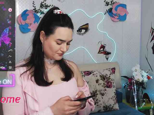 Lina_