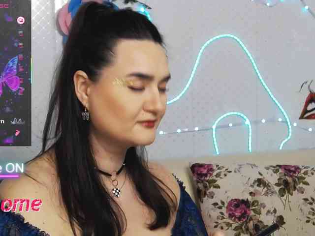 Lina_ webcam