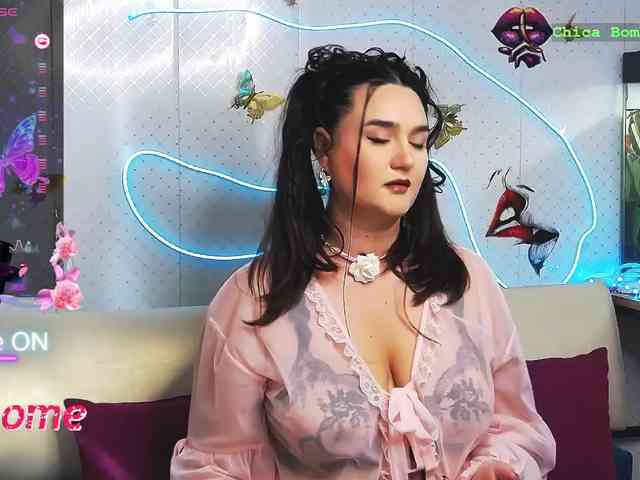 Lina_ webcam