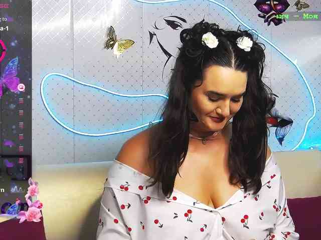 Lina_ webcam