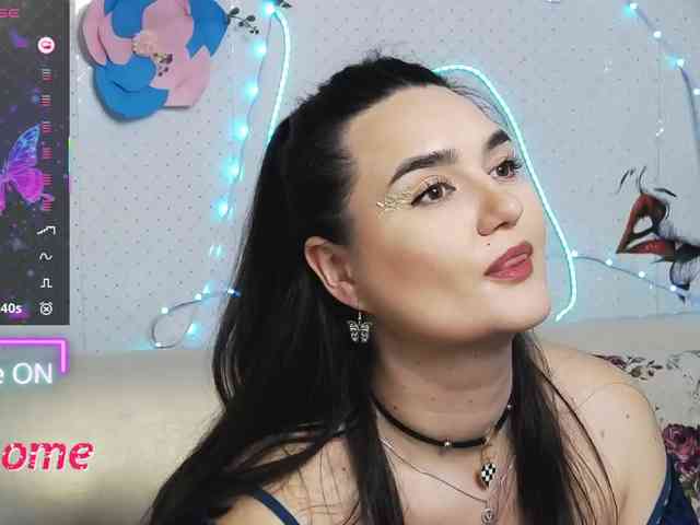 Lina_ webcam