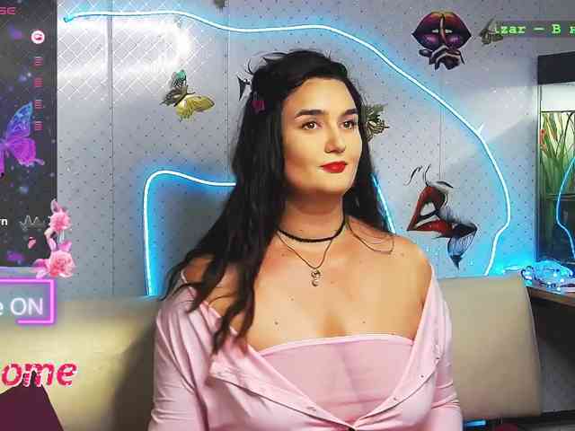 Lina_- webcam