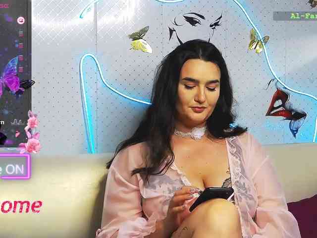 Lina_ webcam