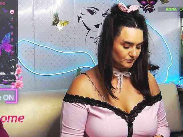 Lina_ webcam