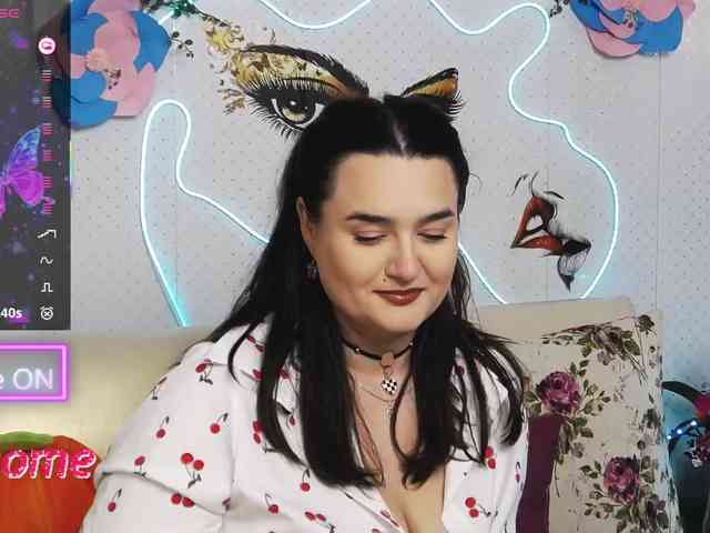 Lina_ webcam