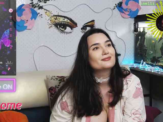 Lina_ webcam
