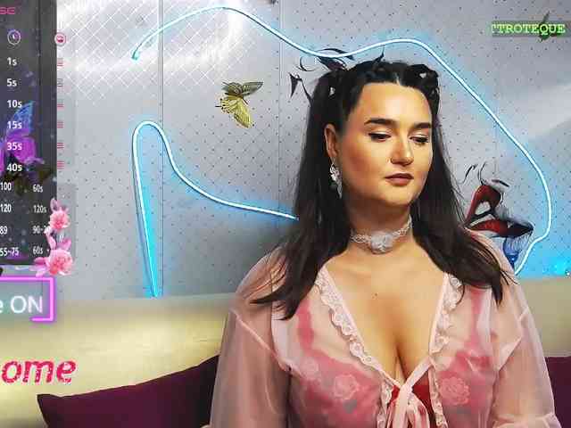Lina_