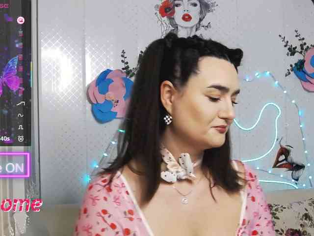 Lina_ webcam