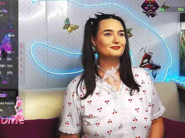 Lina_ webcam