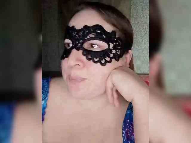 bigboobs_bbw's live room
