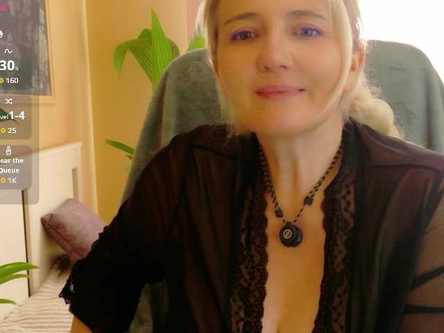 Mellica live cam on BongaCams