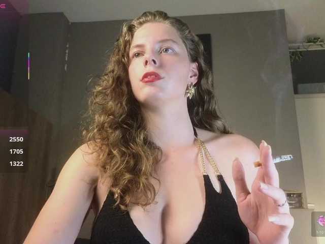 AyreenMoore live cam on BongaCams