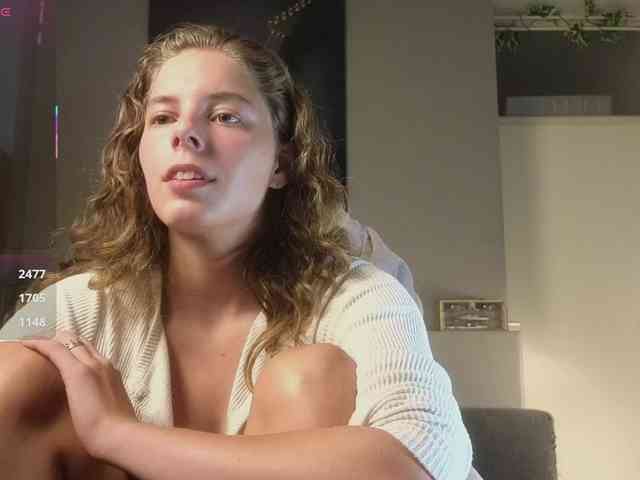 AyreenMoore webcam
