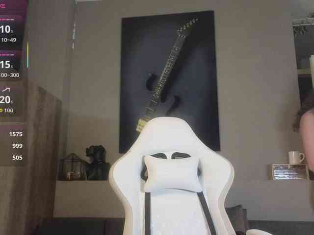 AyreenMoore webcam