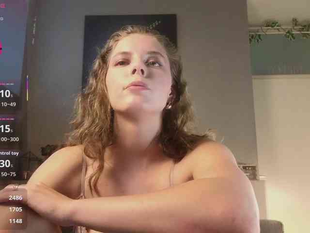 AyreenMoore webcam