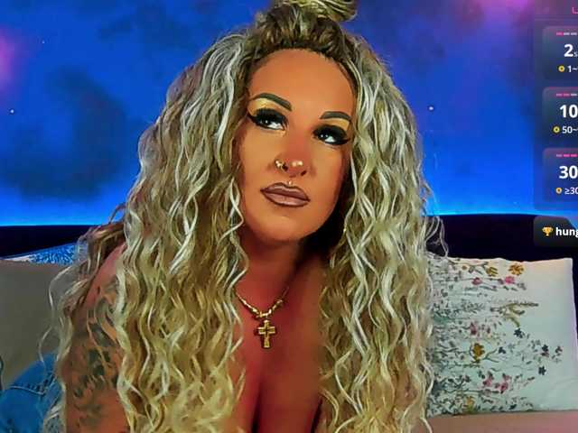 SierraQuinn live webcam show