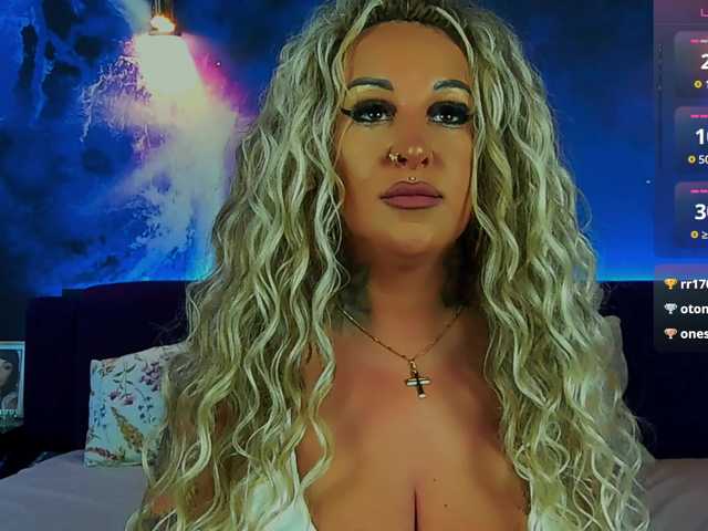 SierraQuinn live webcam show