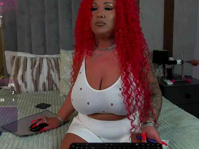 SierraQuinn Live Webcam on BongaCams