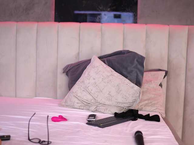 NinnaVoss live cam on BongaCams