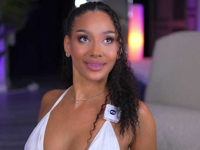 NinnaVoss live cam on BongaCams